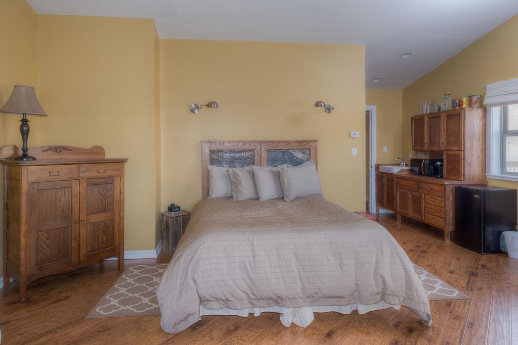 Coleman Country Encounters Accommodations الغرفة الصورة