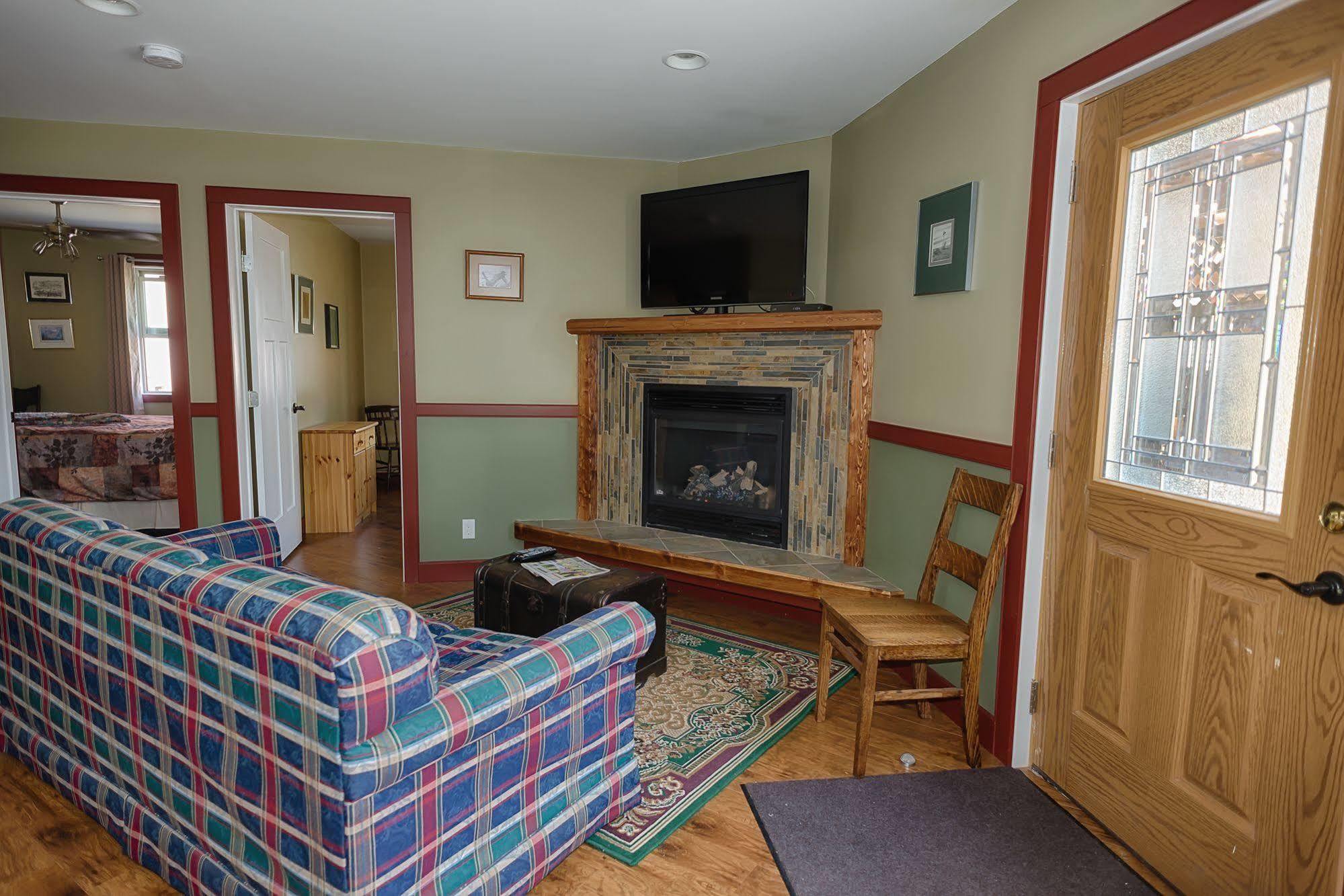 Coleman Country Encounters Accommodations المظهر الخارجي الصورة