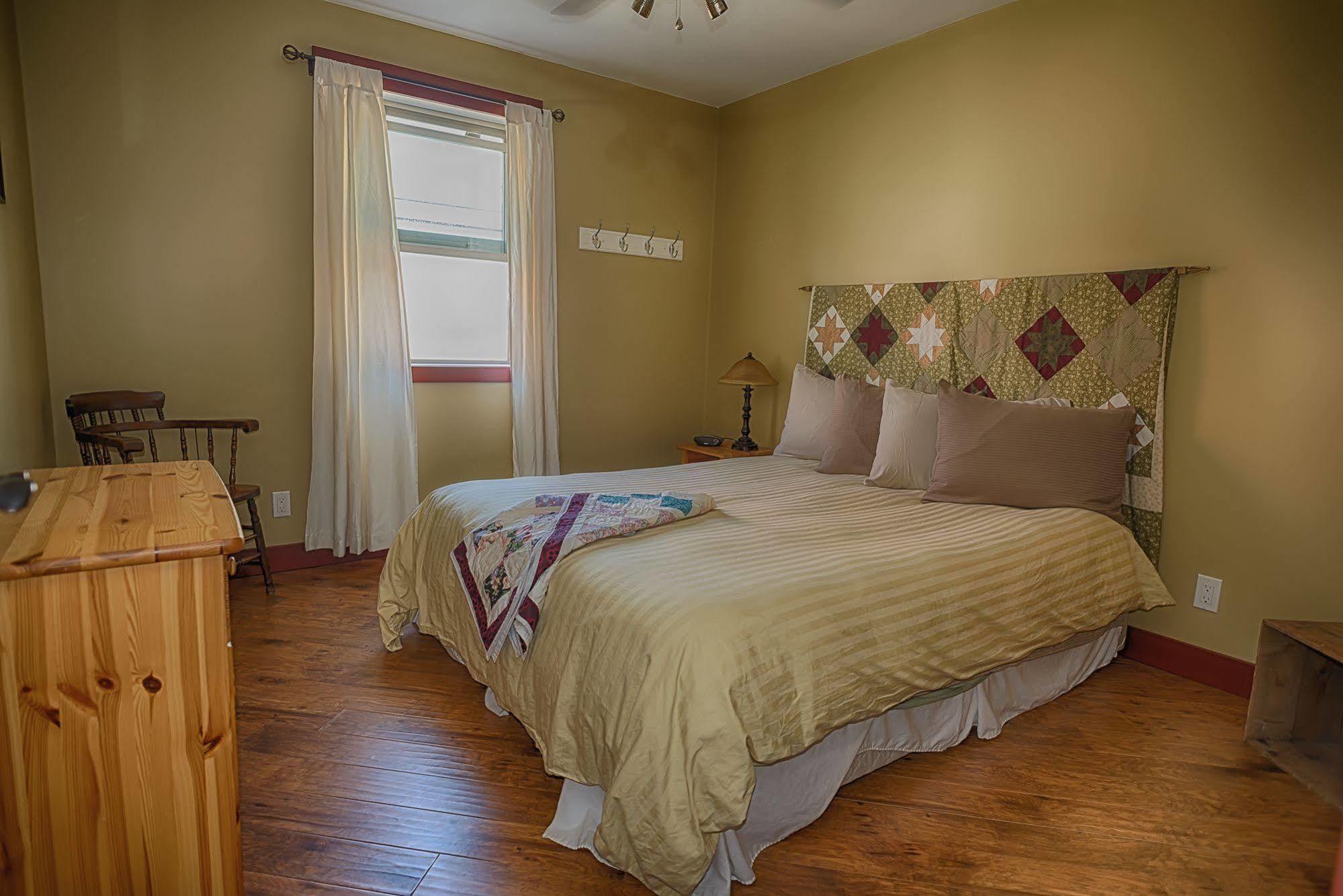 Coleman Country Encounters Accommodations المظهر الخارجي الصورة